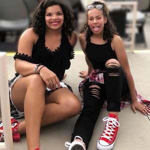 Meet your Posher, Olivia